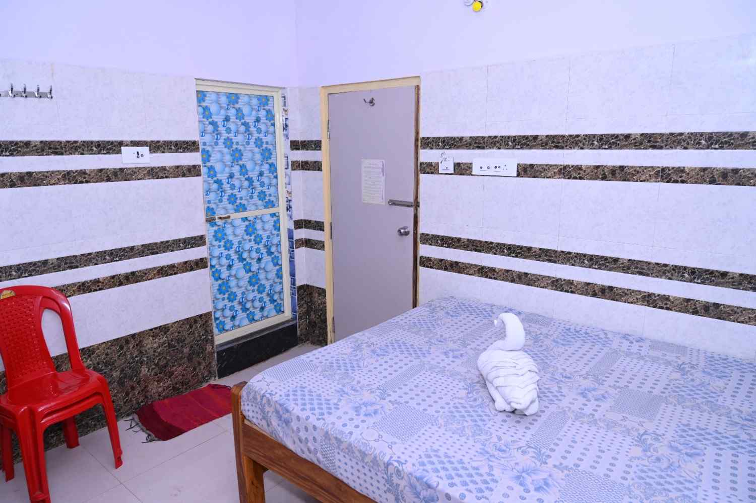 Deluxe AC Room